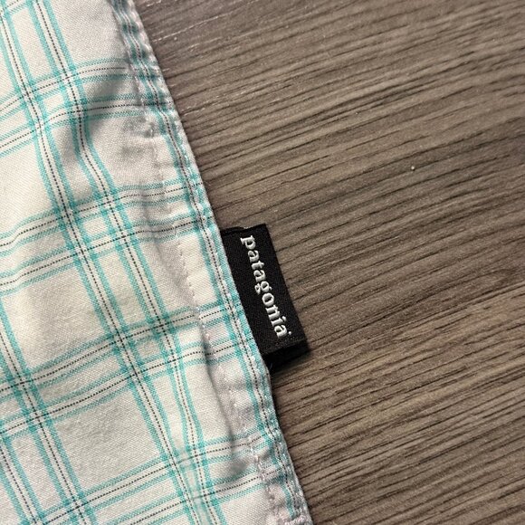 Patagonia Men's Long-Sleeved Island Hopper II Shirt - White/Blue - Picture 4 of 7